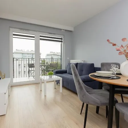 Apartment Modern Praga With Parking Near The Zoo By Renters Warsaw